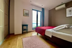 Bedroom 1st floor south