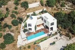 IMG_6166-scaled-e1739451734304